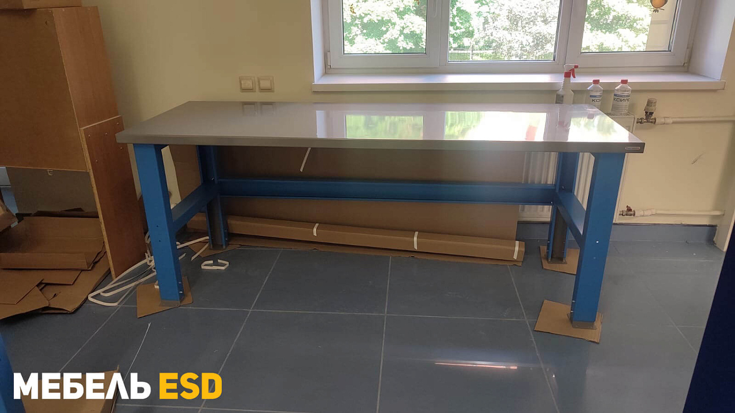 PLC 10.0-М Стол металлический на колесах 1000х700 мм